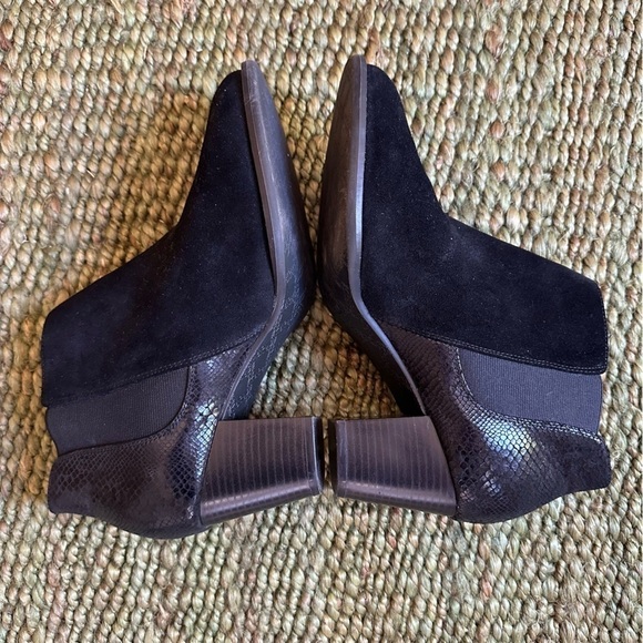 Vionic Anne Ankle Booties Suede Leather Snakeskin Zip Block Heel Black Size 10 - Picture 5 of 9